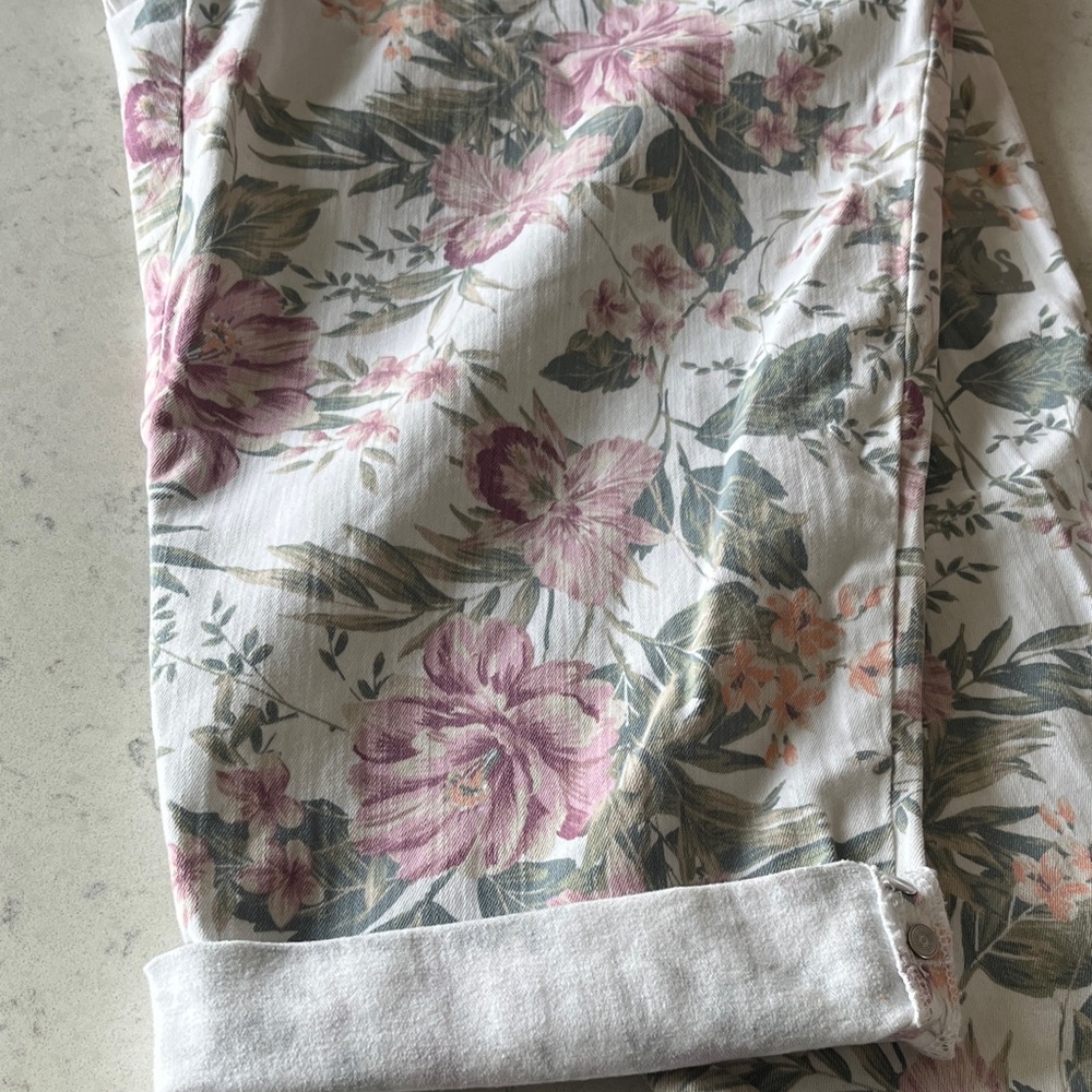 NWT Gloria Vanderbilt Amanda Capri size 12 - Picture 3 of 4